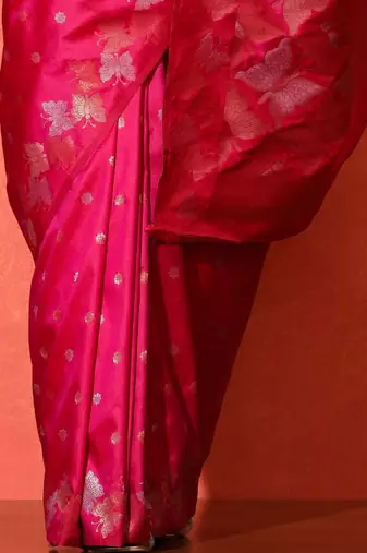 Pink woven design banarasi sarees with blouse piece