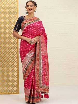 Pink fuchsia pink & silver ethnic motifs sequinned jashn banarasi saree 2
