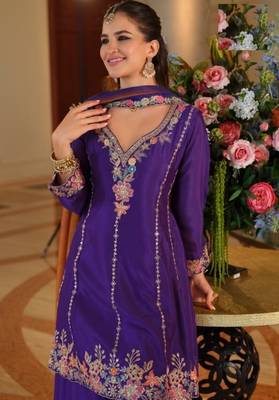 Blue chinon full stitched free size wedding size upto 44 2