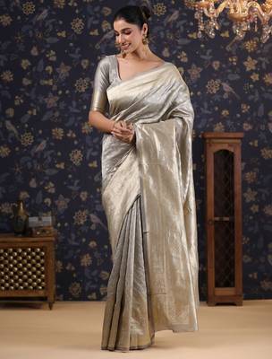 Cream woven design banarasi saree 4