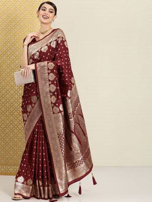 Brown ethnic motifs zari banarasi saree 4