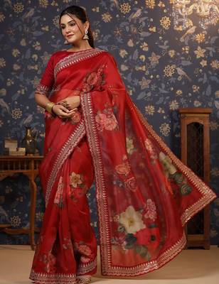Maroon floral printed sequinned embellished saree 1