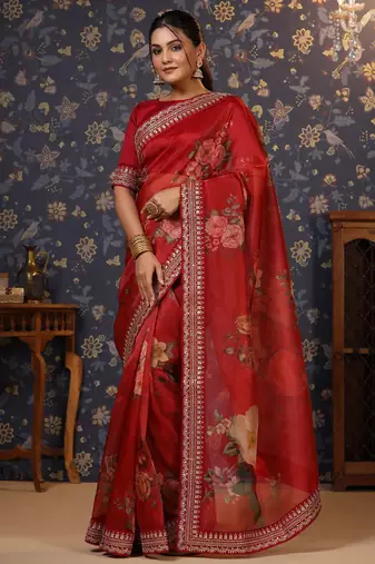 Maroon floral printed sequinned embellished saree