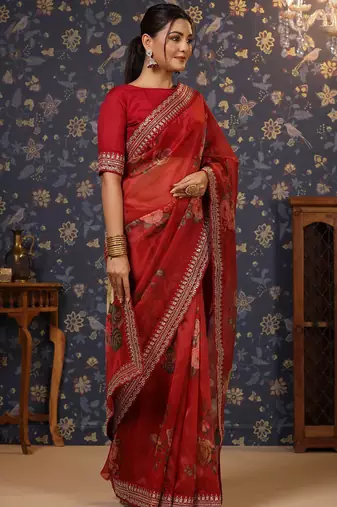Maroon floral printed sequinned embellished saree