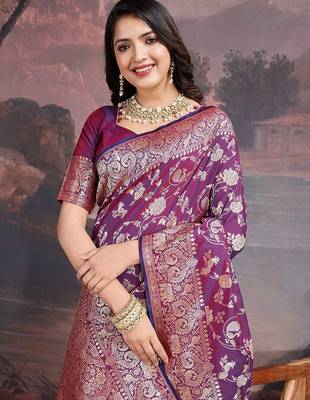 Purple woven design banarasi saree with blouse piece 4