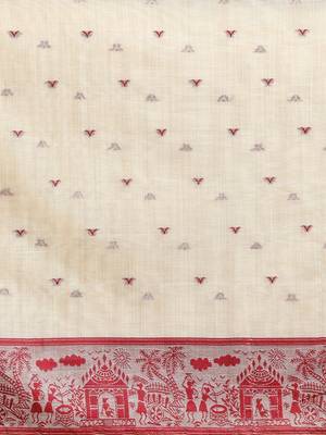 Beige woven design saree with blouse 5