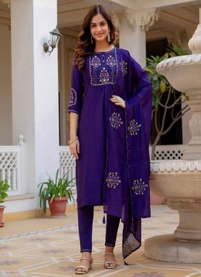 Embroidered viscose silk kurta with pant & dupatta set for women 1