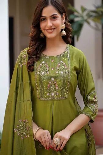 Embroidered viscose silk kurta with pant & dupatta set for women