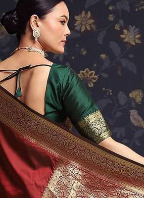 Maroon woven design zari kanjeevaram saree with unstitched blouse 4