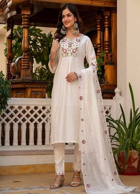 Embroidered viscose silk kurta with pant & dupatta set for women 1