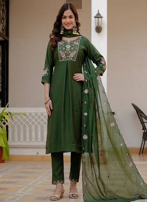 Embroidered viscose silk kurta with pant & dupatta set for women 1