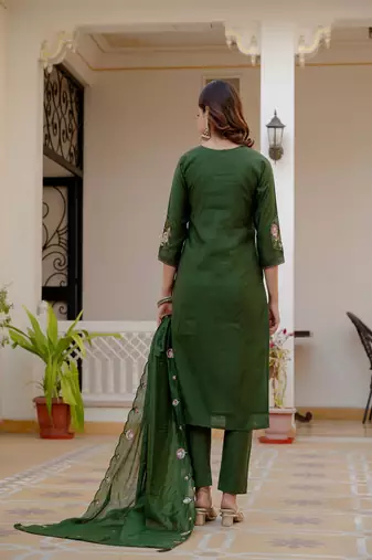 Embroidered viscose silk kurta with pant & dupatta set for women
