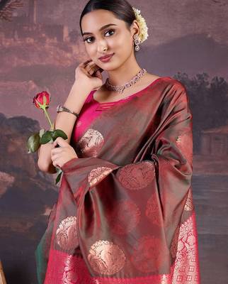 Green woven design banarasi saree 5