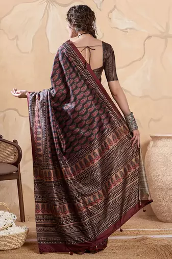 Black ethnic motifs digital printed silk blend saree with unstitched blouse