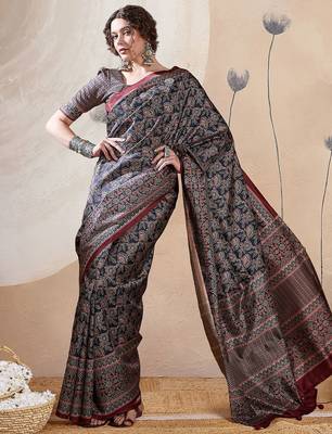 Navy blue ethnic motifs digital printed silk blend saree with unstitched blouse 4