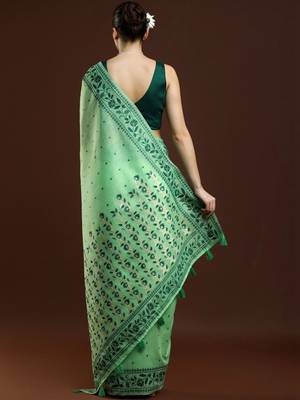 Green woven design saree with blouse 4