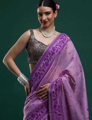 Lavender woven design saree with blouse 2