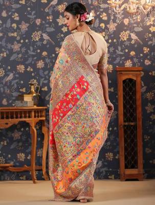 Cream woven design banarasi saree with blouse piece 4