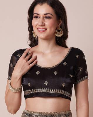 Black embroidered saree with blouse 5