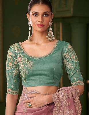 Mauve embellished festive wear with matching blouse 5