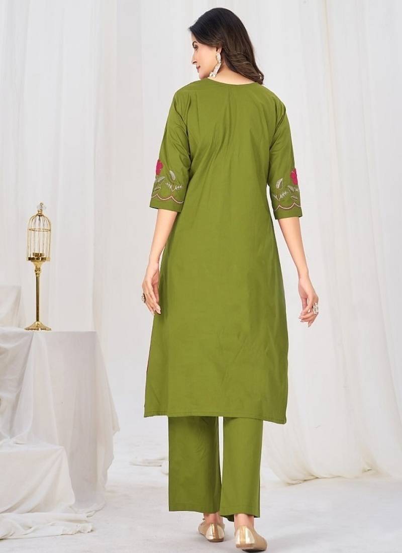 Embroidered cotton kurta with pant & dupatta set for women