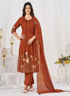 Embroidered cotton kurta with pant & dupatta set for women 1
