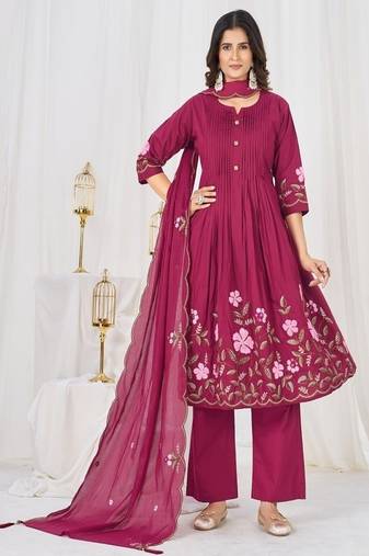 Embroidered cotton kurta with pant & dupatta set for women