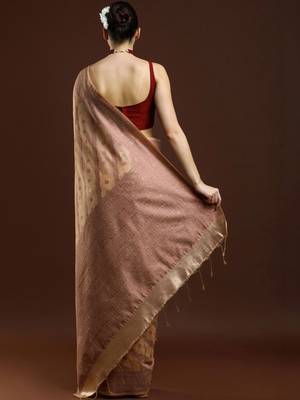 Beige woven design saree with blouse 4