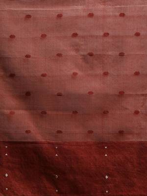 Beige woven design saree with blouse 5