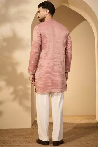 Men’s pink silk blend kurta with solid zari embroidered | trendy ethnic wear for festive, wedding & party occasions