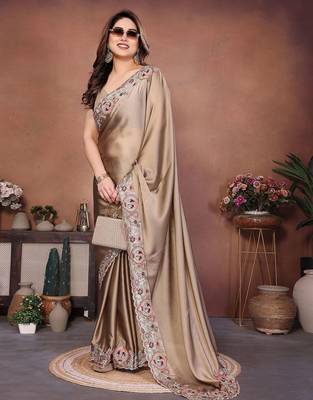 Beige embroidered saree with unstitched blouse 4