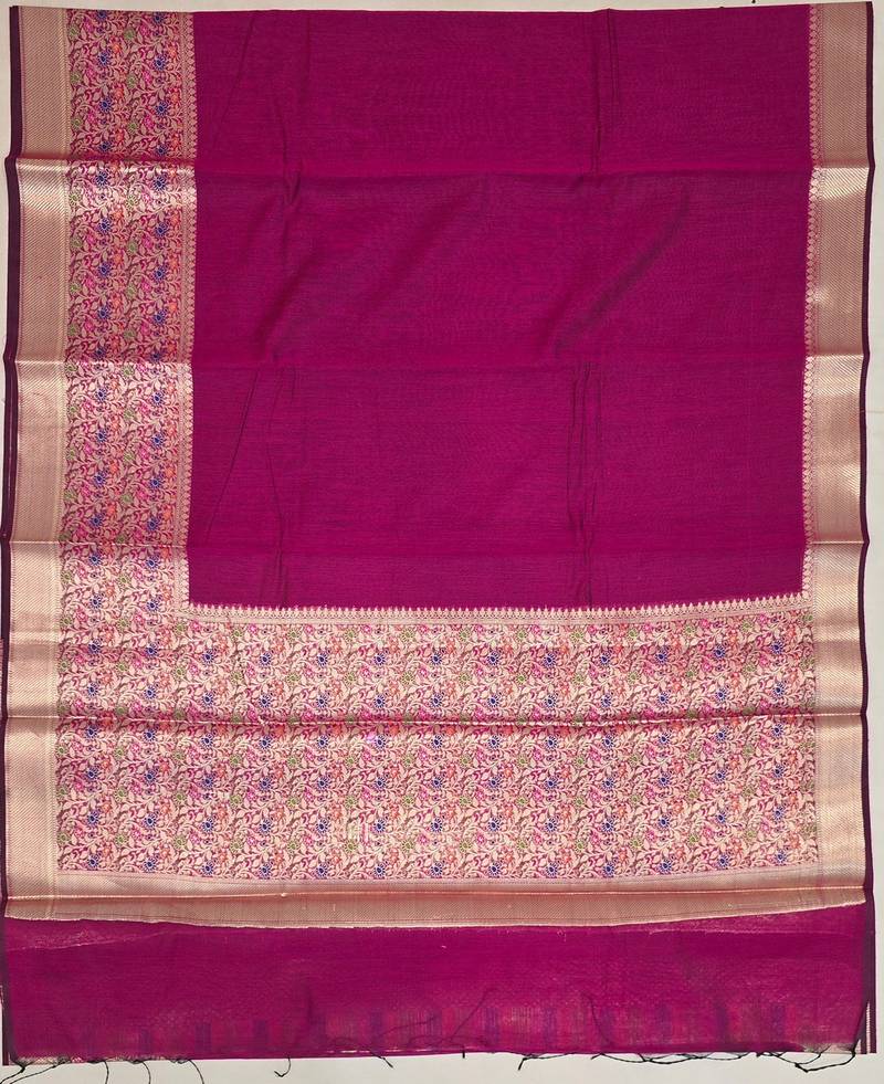 Magenta blended cotton woven saree with blouse