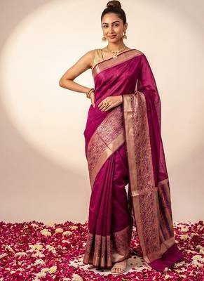 Magenta blended cotton woven saree with blouse 1
