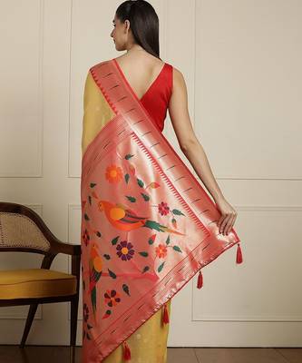 Yellow floral woven design zari saree with blouse piece 3