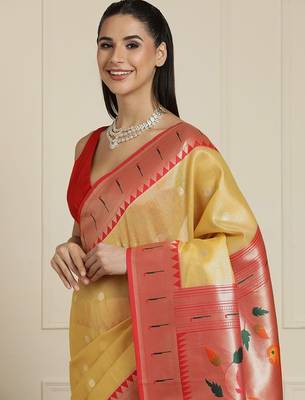 Yellow floral woven design zari saree with blouse piece 4