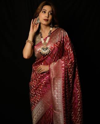 Rani pink satin woven saree with blouse 5