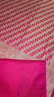 Rani pink satin woven saree with blouse 2