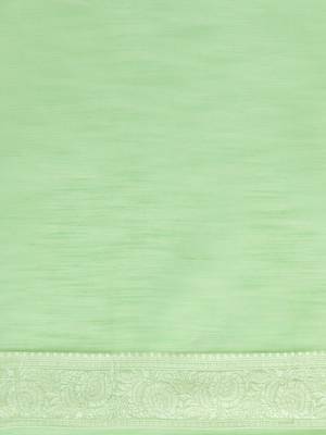 Green woven design saree with blouse 4