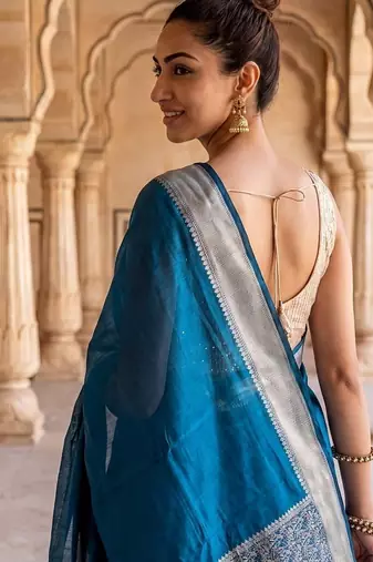 Peacock-blue blended cotton woven saree with blouse