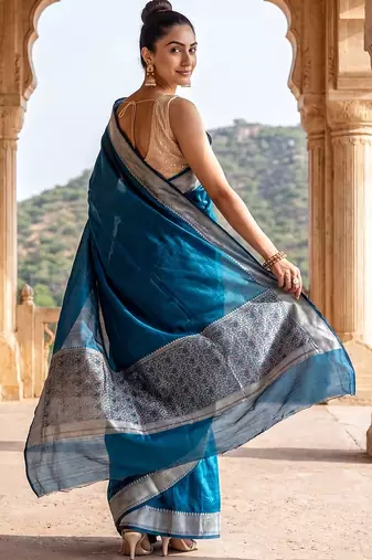 Peacock-blue blended cotton woven saree with blouse