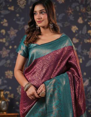 Burgundy ethnic motifs woven design silk blend kanjeevaram sarees 4