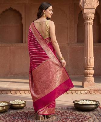 Red satin woven saree with blouse 5