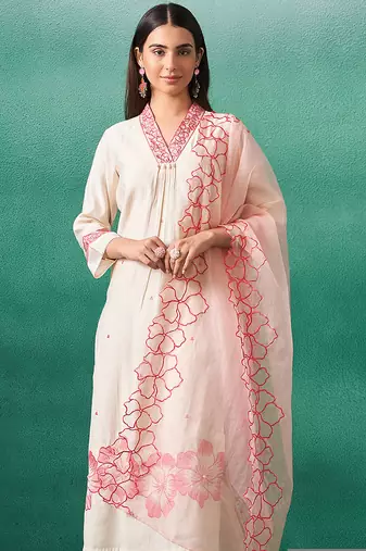 Off white embroidered silk blend kurta trouser dupatta set