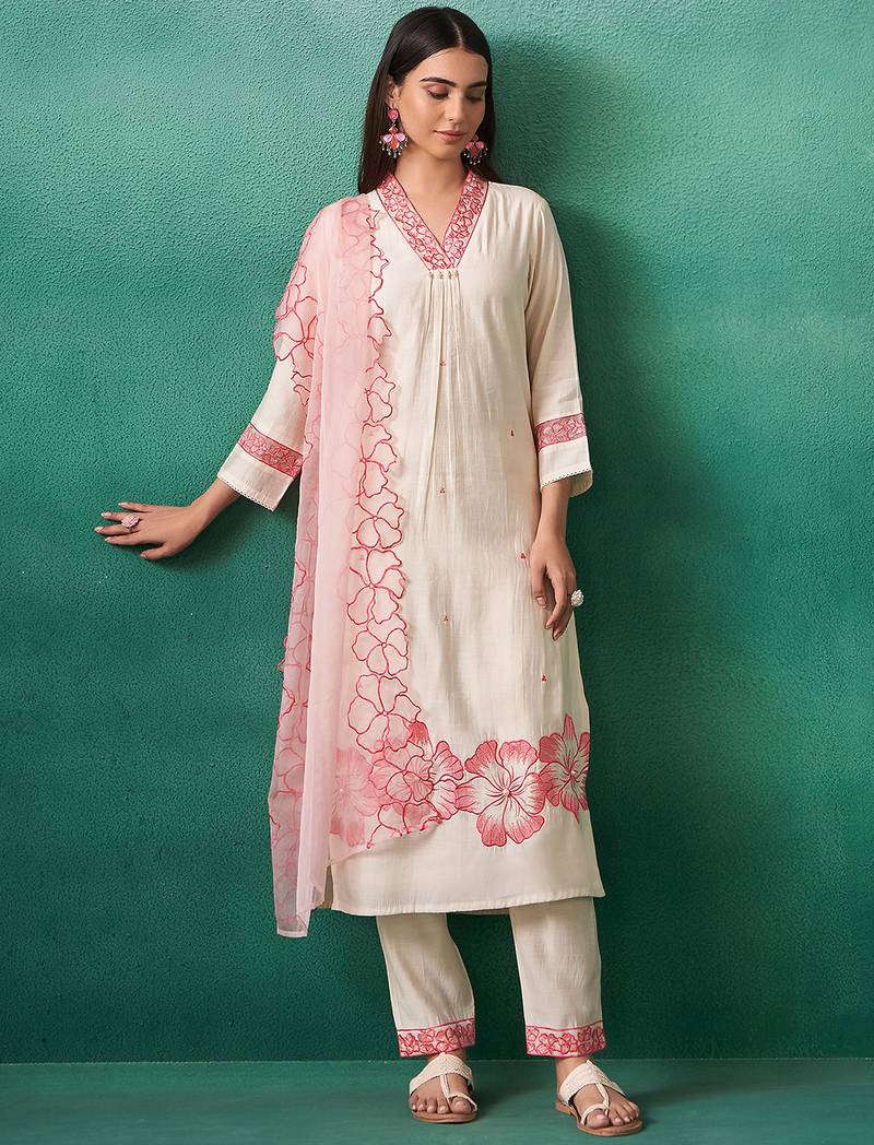 Off white embroidered silk blend kurta trouser dupatta set