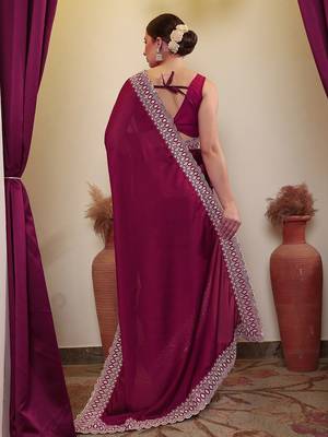 Burgundy ethnic embroidered saree 4