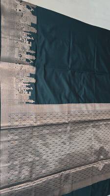Bottle green katan silk woven saree with blouse 2