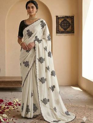 Off white ethnic motifs embroidered art silk saree 2