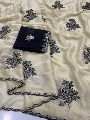 Off white ethnic motifs embroidered art silk saree 4