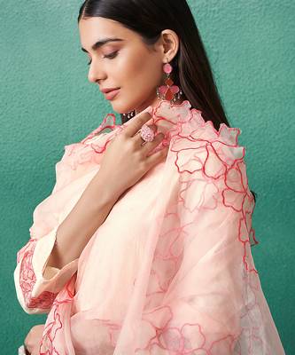 Off white embroidered silk blend kurta trouser dupatta set 4
