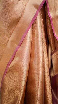 Pink pure tissue woven saree with blouse 5